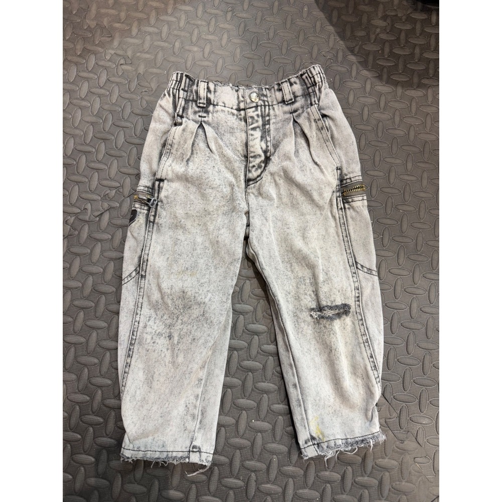 Vintage Lee Kids Acid Wash Denim Jeans Distressed Falcon League Patches Gray